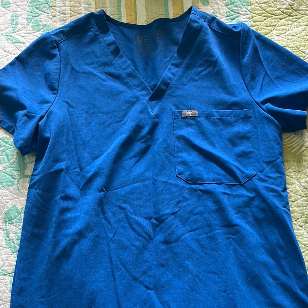FIGS Women's V-Neck Scrub Top in Royal Blue
